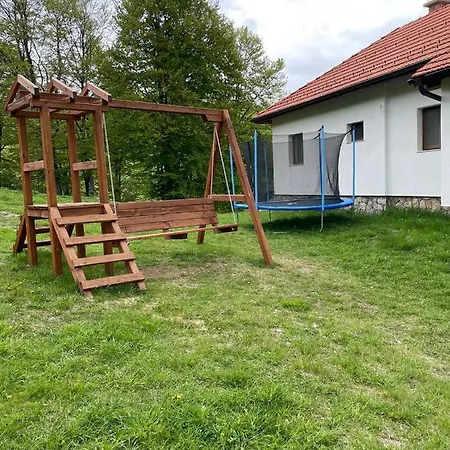 Къща За Гости Цървена Ябълка *